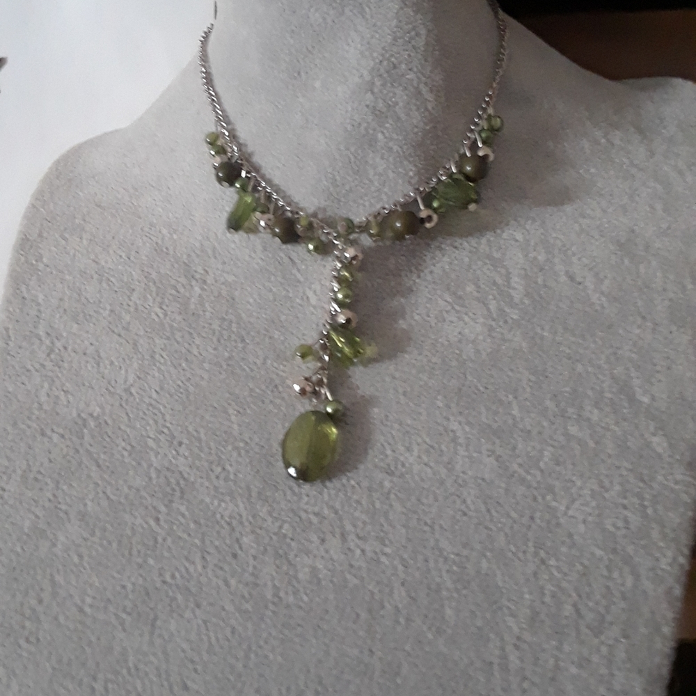 Jewelry - Picture 4 of 8